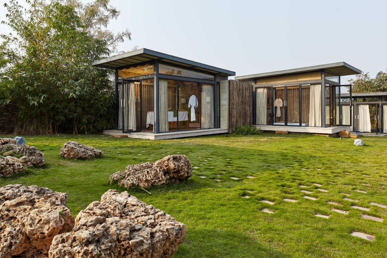 Hotel Woods At Sasan à Sasan Gir Extérieur photo